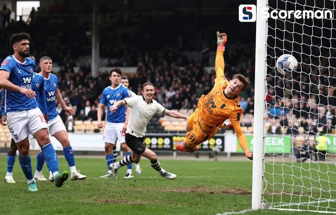 3부 꼴찌 포트베일, EPL 선덜랜드 꺾고 72년 만에 FA컵 8강 진출